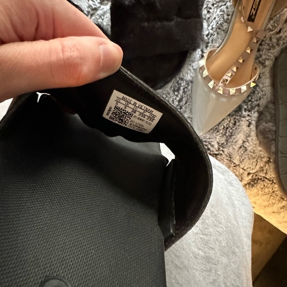 ADIDAS SLIDES 🩴 - Picture 4 of 4